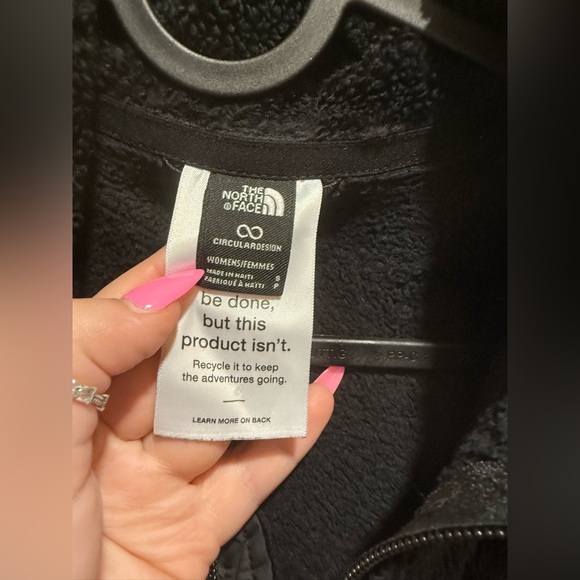 The North Face Women's osito jacket - Picture 6 of 6